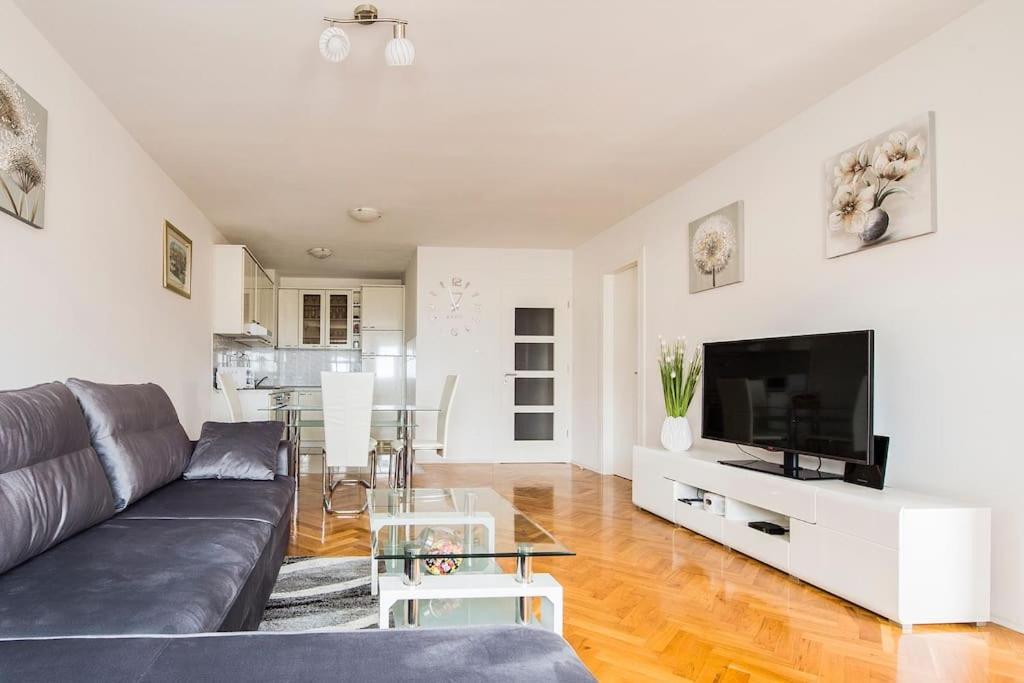 Apartment Jully Podstrana Dış mekan fotoğraf