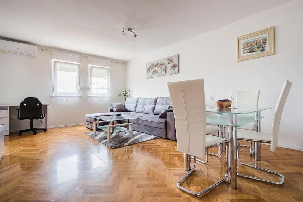 Apartment Jully Podstrana Dış mekan fotoğraf